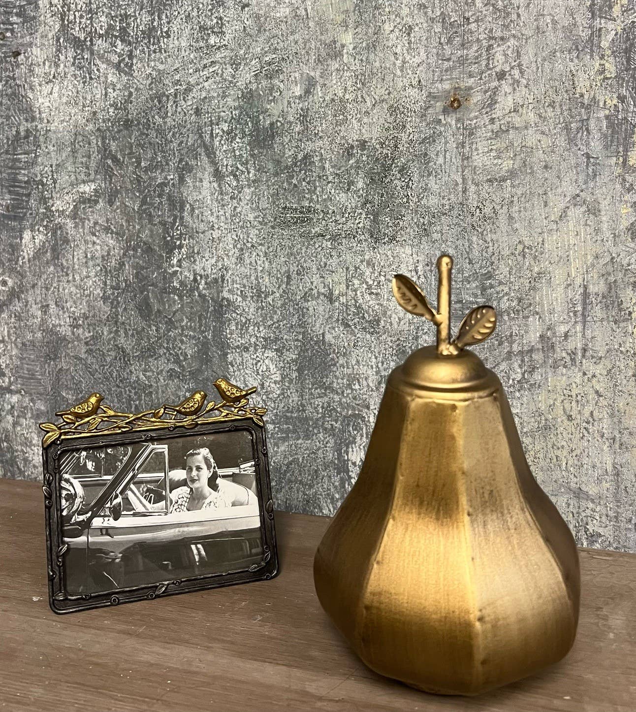 Golden Pear Table Decor