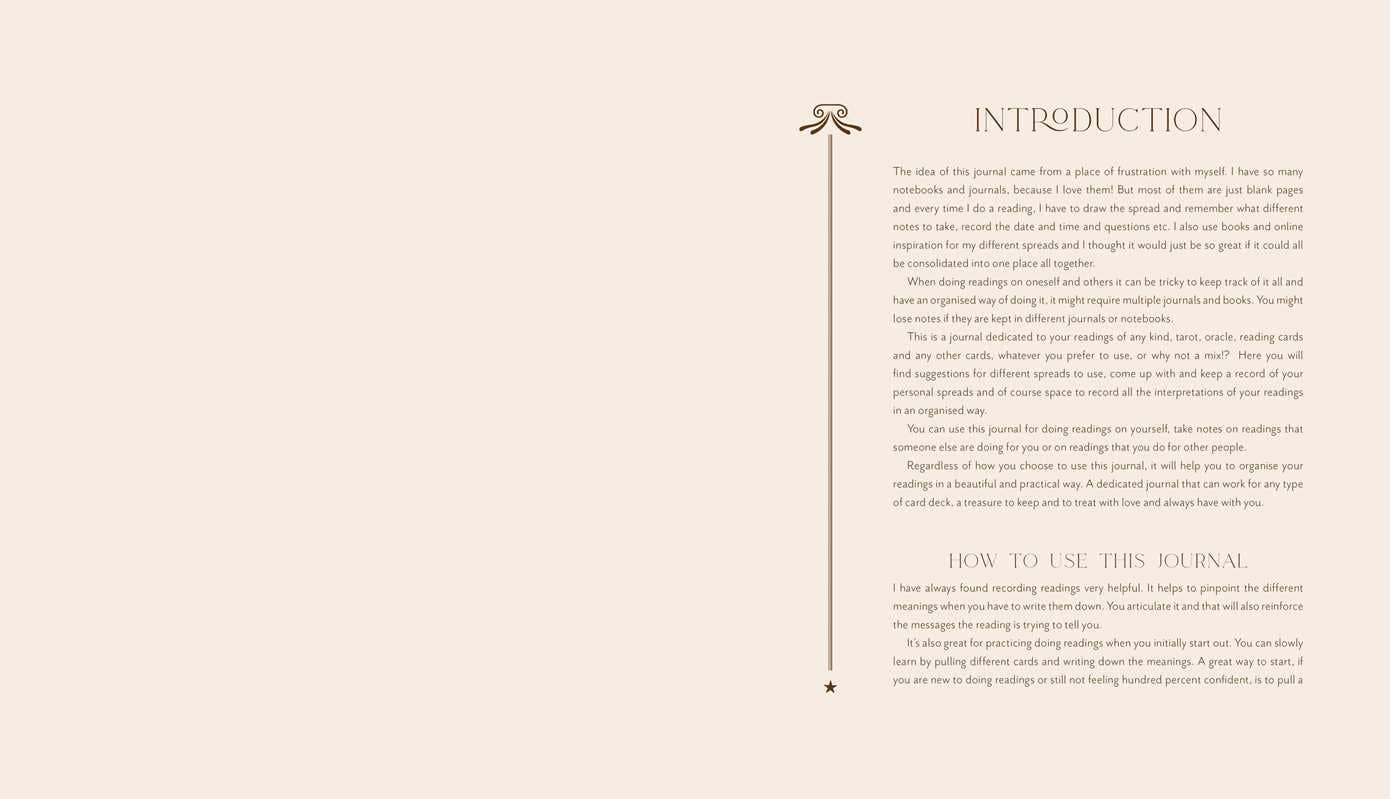Simon & Schuster - Complete Tarot & Oracle Journal by Selena Moon: Hardcover; 208 pages / English
