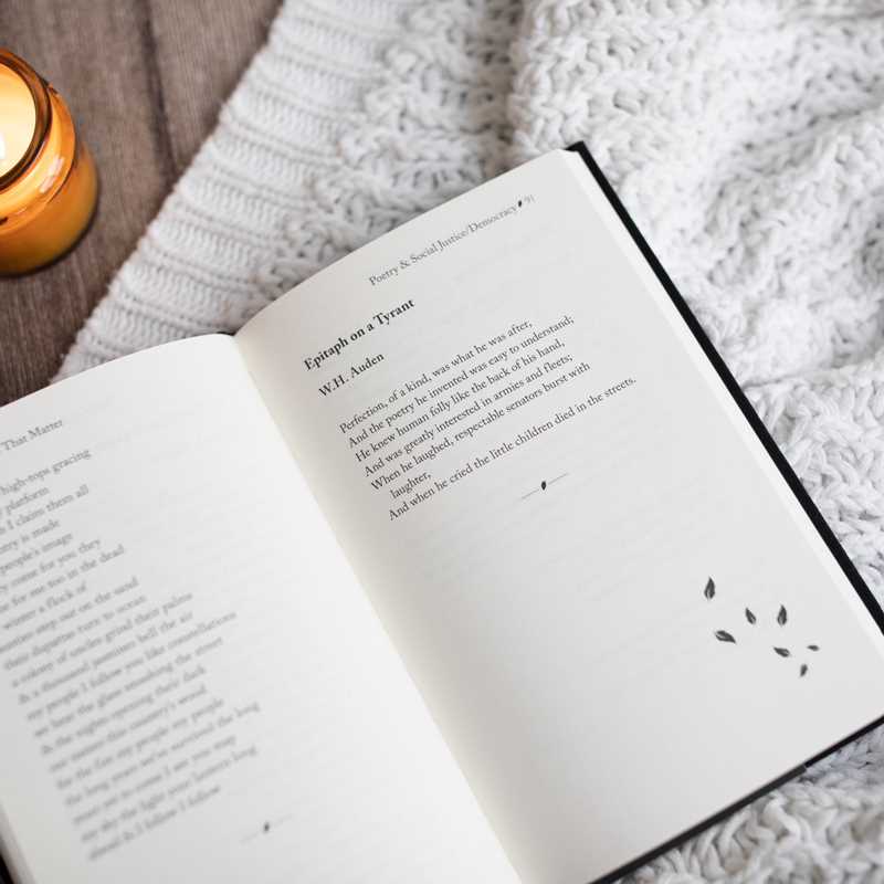 100 Poems That Matter by The Academy of American Poets: Hardcover