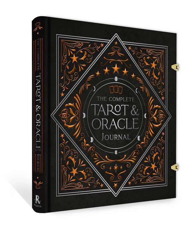 Simon & Schuster - Complete Tarot & Oracle Journal by Selena Moon: Hardcover; 208 pages / English