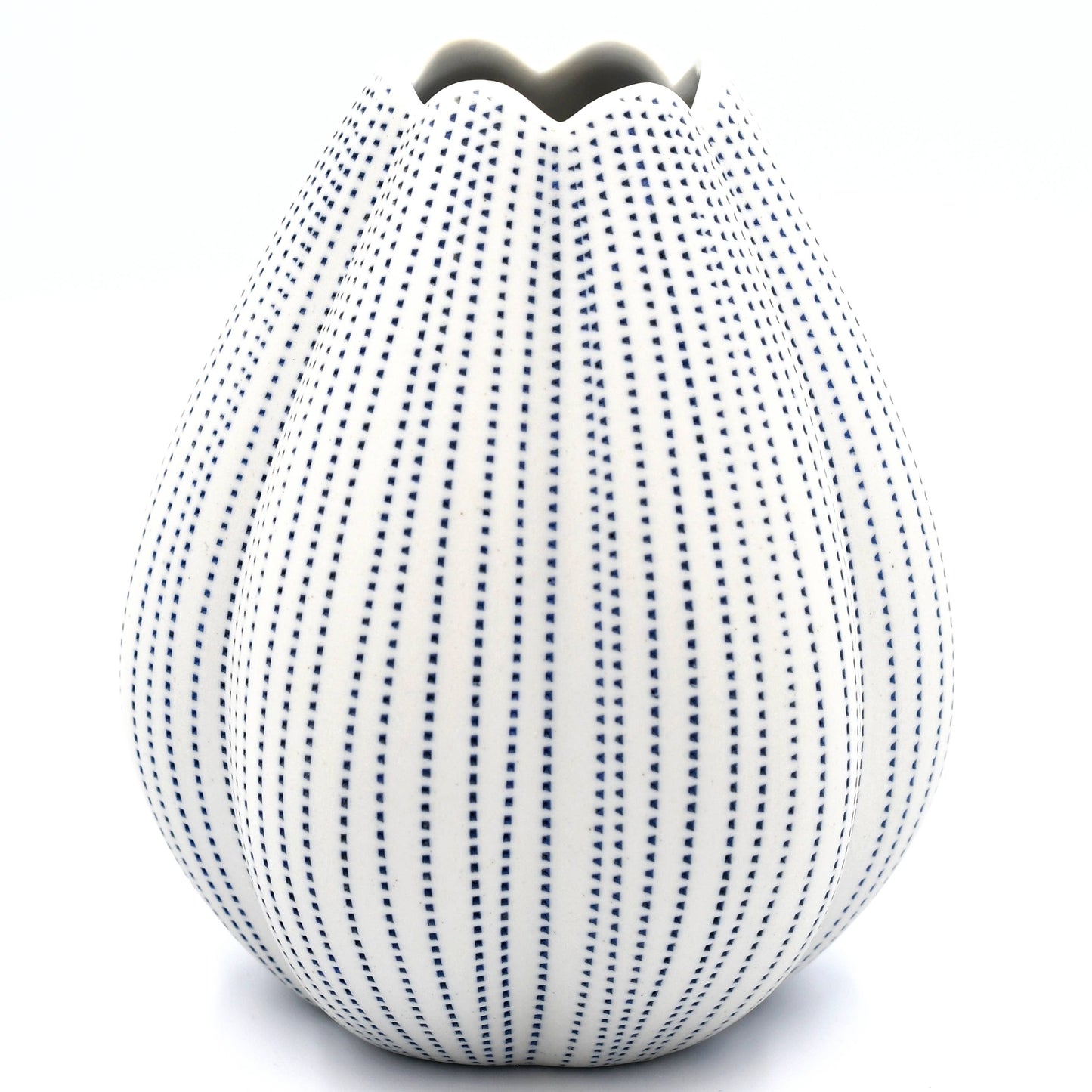 Art Floral Trading LLC - 1284W26 CHAMPA S - WO 26 Porcelain bud vase
