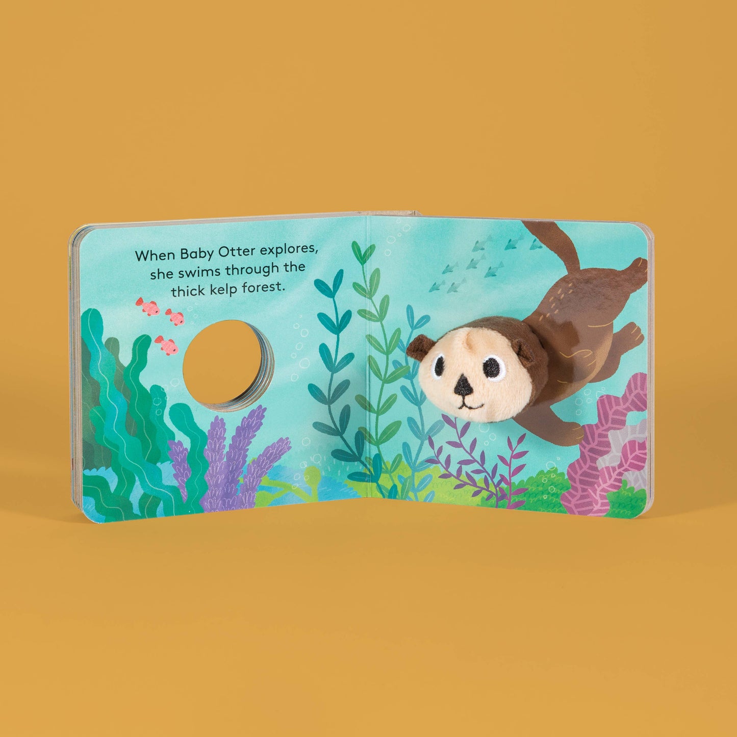 Baby Otter: Finger Puppet Book - Stomping Grounds