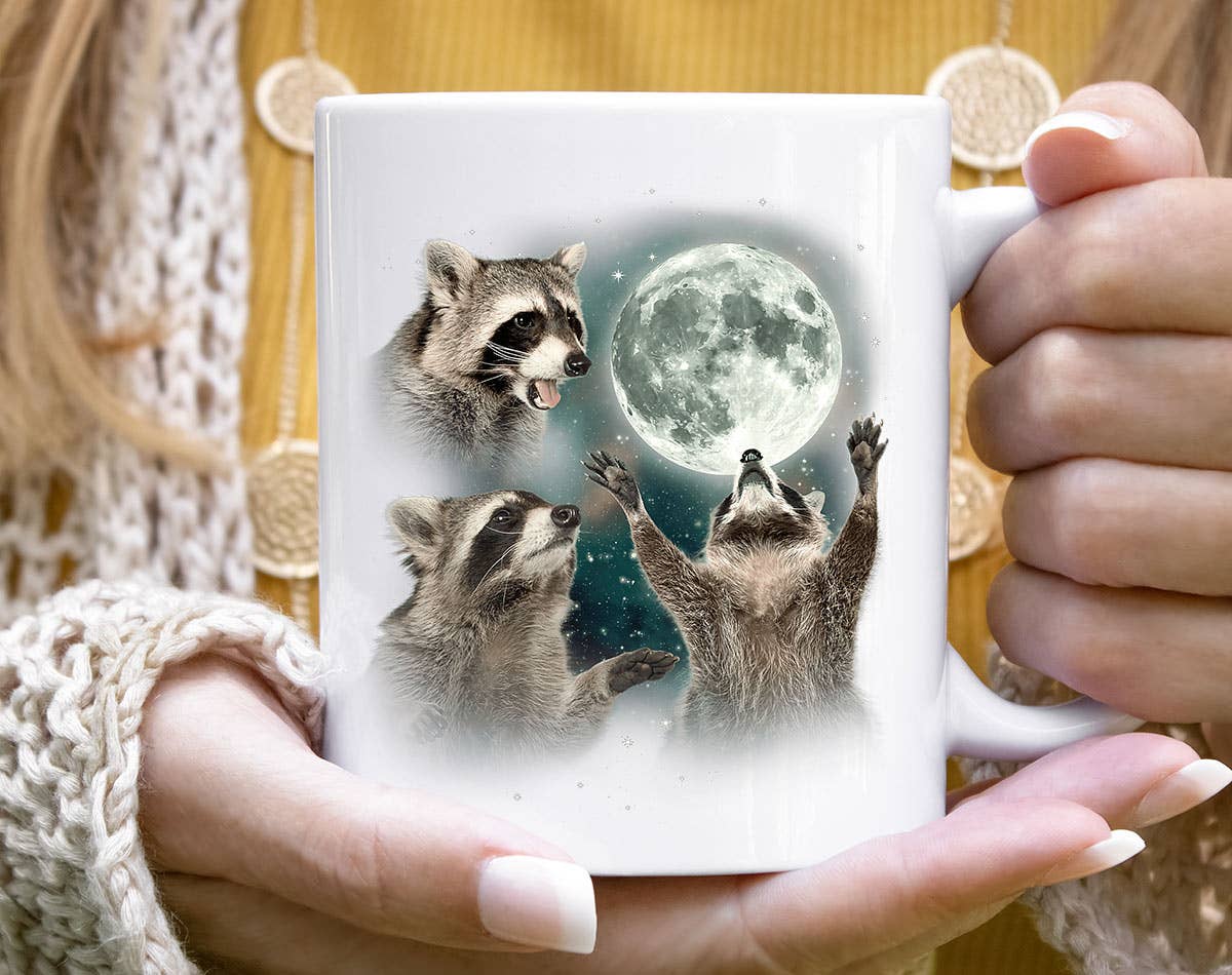3 Raccoons Howling - Funny Raccoon Moon Meme Coffee Mug