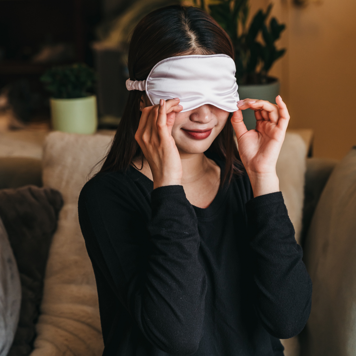 Giften Market - Silky Sleep Eye Mask - Premium Satin - Women's Accessories: Navy