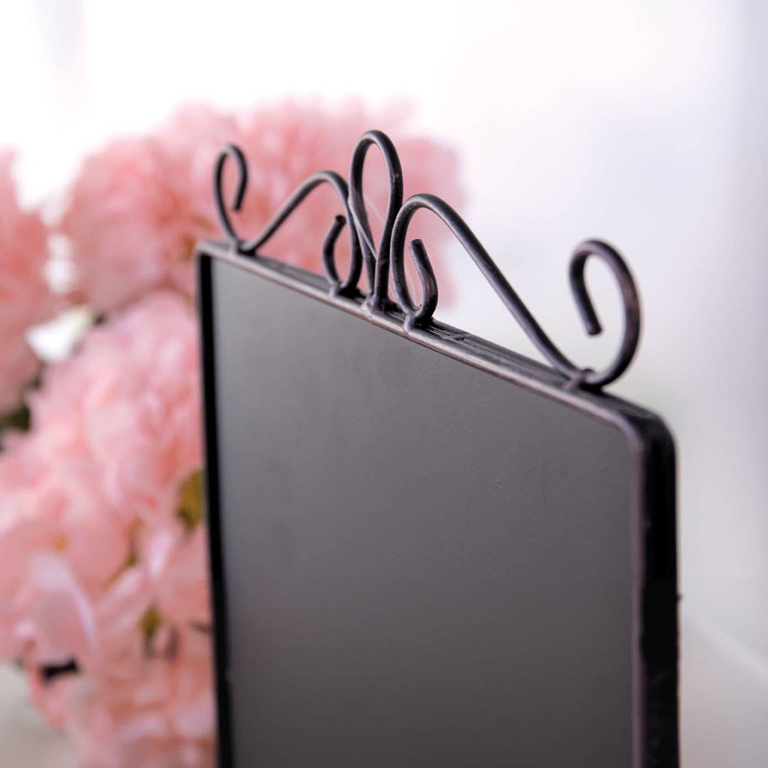 METAL CHALKBOARD DISPLAY