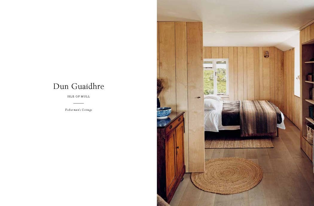 Chronicle Books - A Place in Scotland