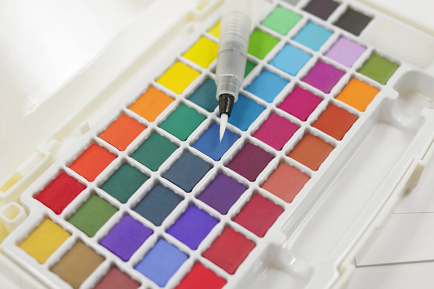 Peter Pauper Press - Artist's Watercolor Field Kit