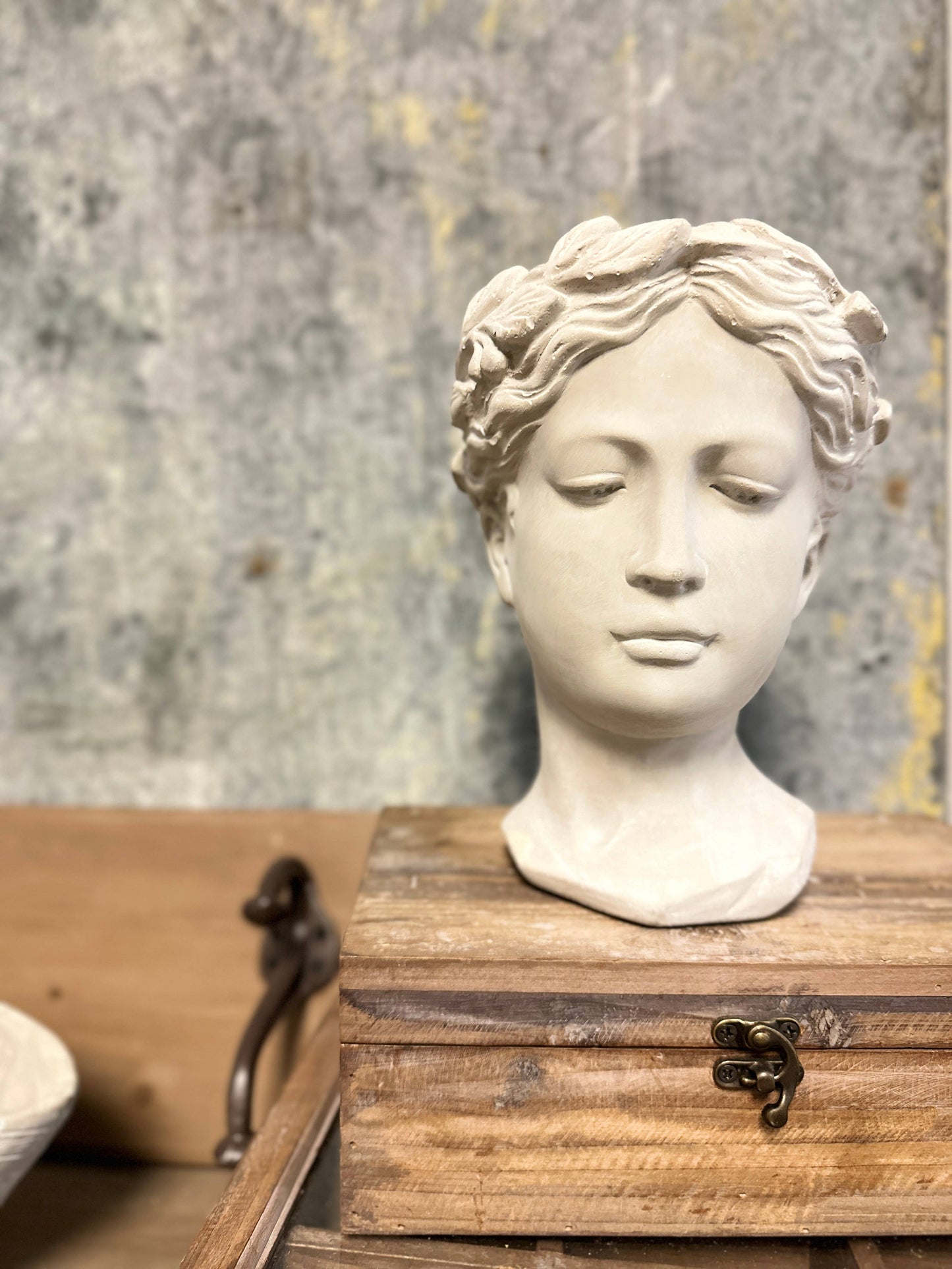 Lady Head Planter: White - Vagabond Vintage