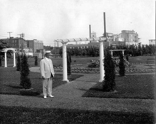 Mayor of Geneva at Lakeside Park - Print - Stomping Grounds